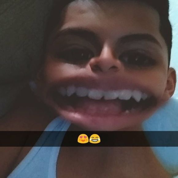 Meet your Posher, Lüis - Picture 1 of 1